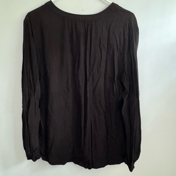 Old Navy Long Sleeve Blouse - Picture 2 of 3